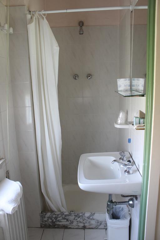 Hotel Pina