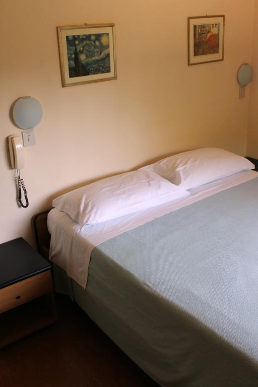 Hotel Pina 3*